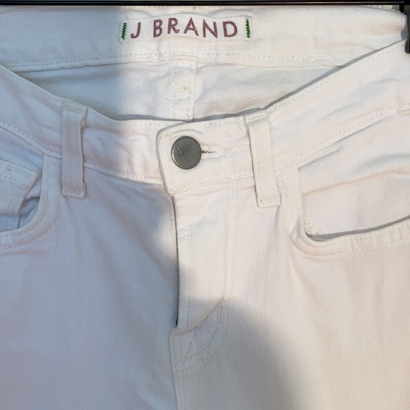 J BRAND CROPED SKINY JEANS WHITE SIZE 24 - Picture 1 of 7